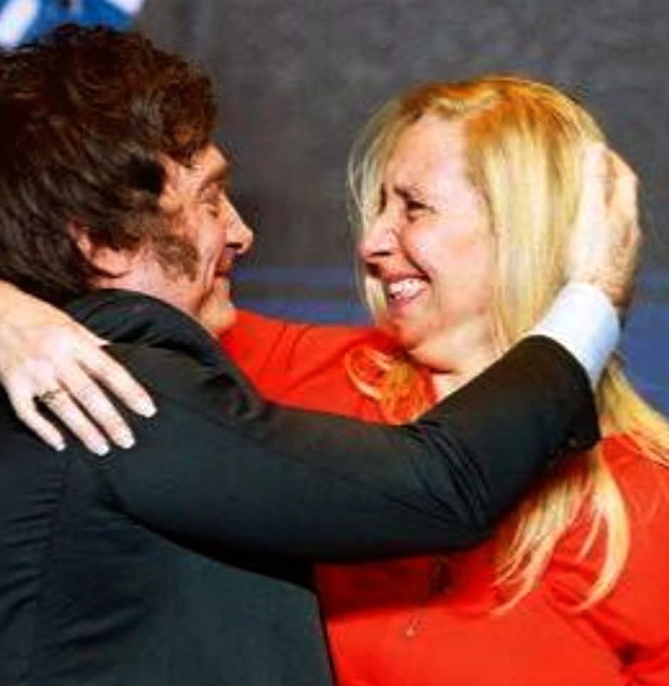 Claudia Ferreira tweet media