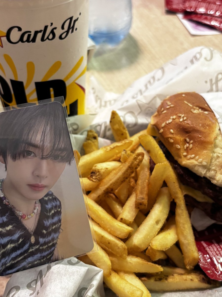 dany ۶ৎ tweet media