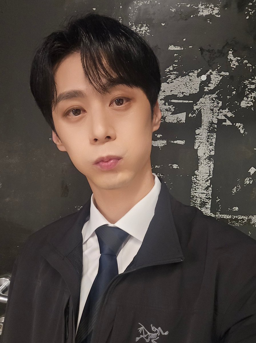 ʚ해빙ɞ tweet media