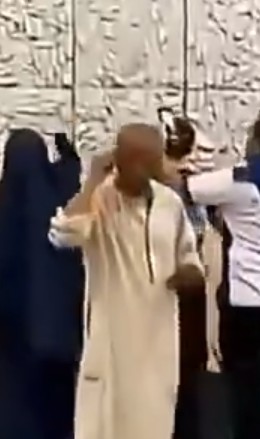 Mean Mirror tweet media