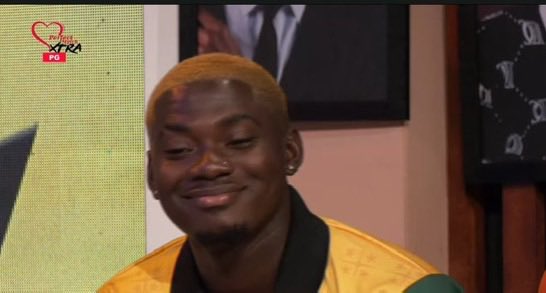 AILIN👽PMXTRA4 tweet media