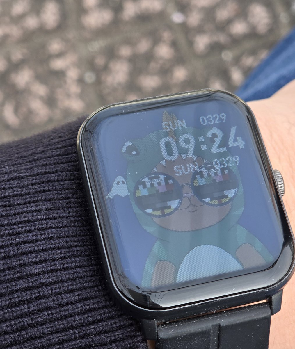 ɥsı̣ɟʇɐɔ tweet media