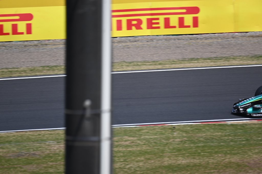 てらなお tweet media