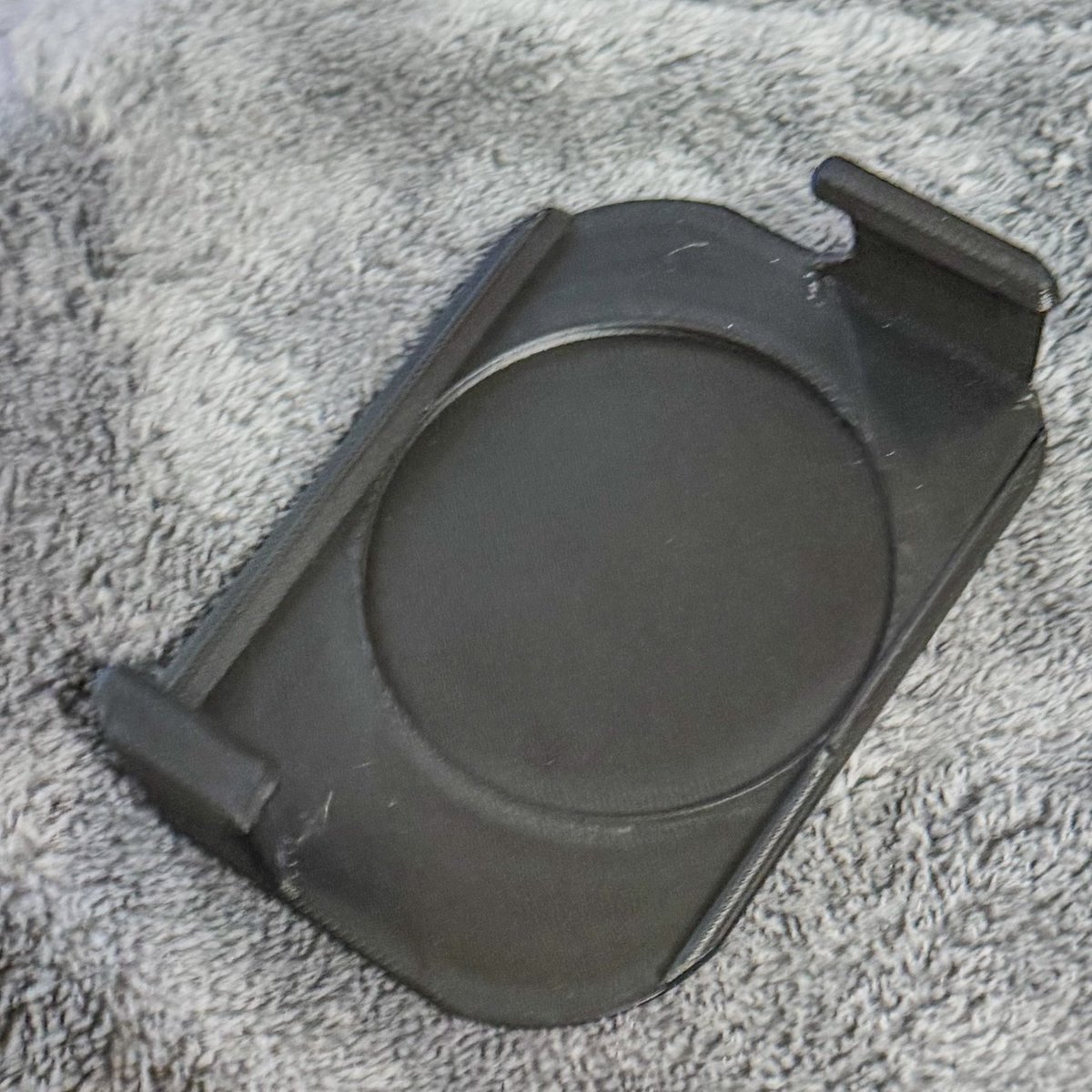 おやぶん tweet media