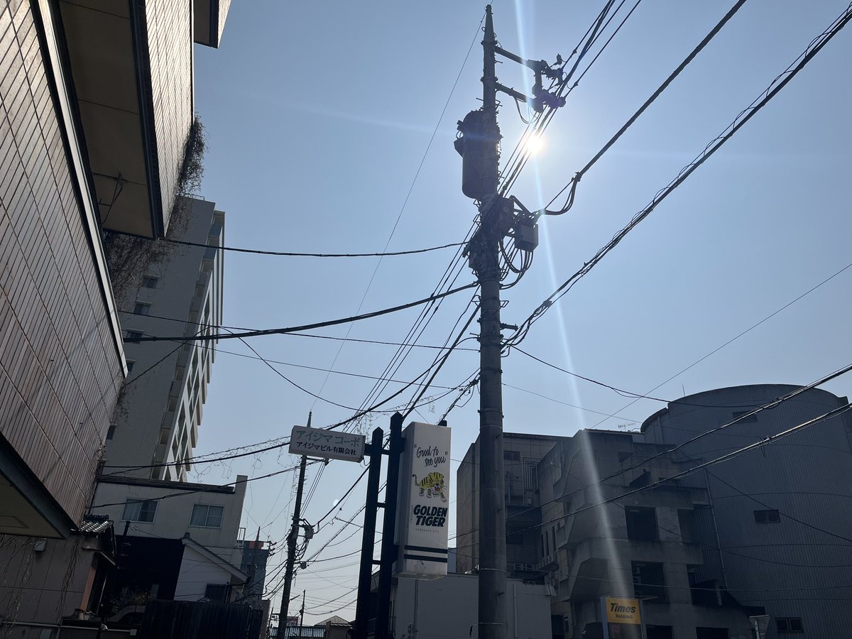 あさたろう tweet media