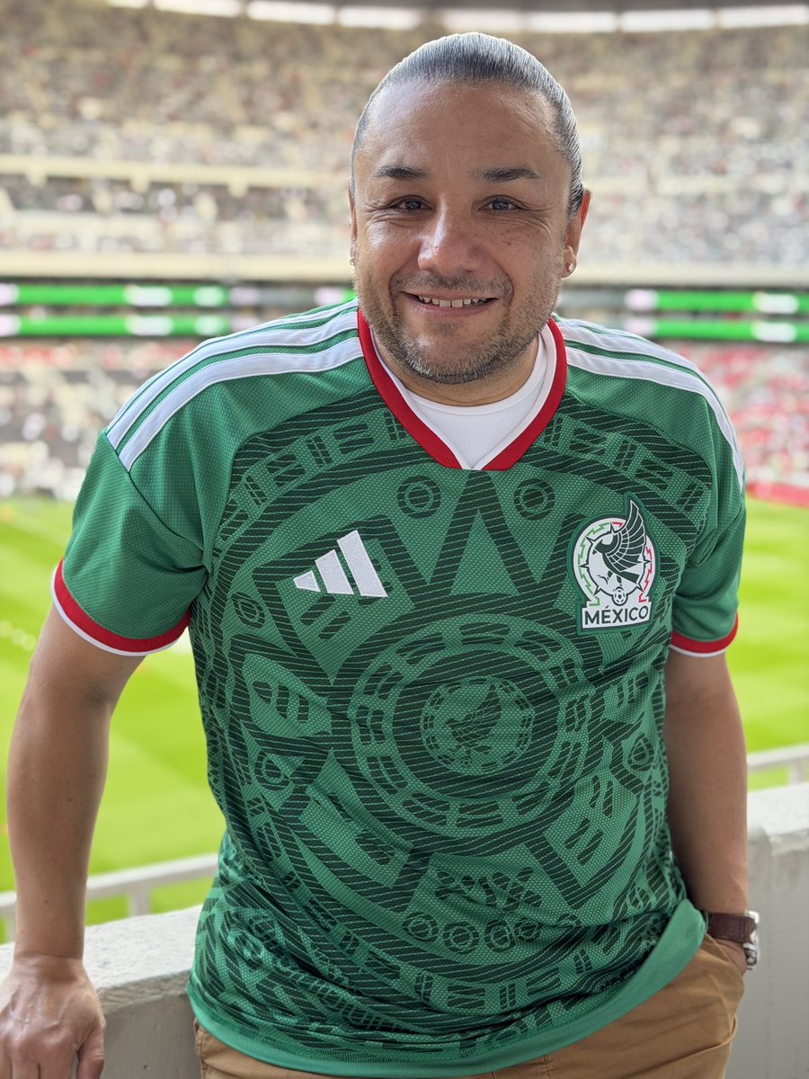 Esteban Macías tweet media