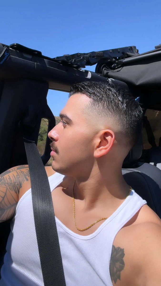 ♔ ♙ ♘ tweet media