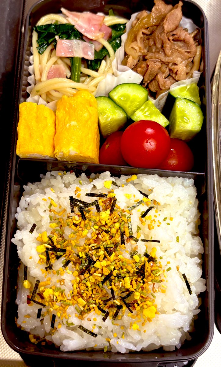 【妙孔】【詞有天】【迦鳴天】菜種🐥🍀セキセイインコ tweet media