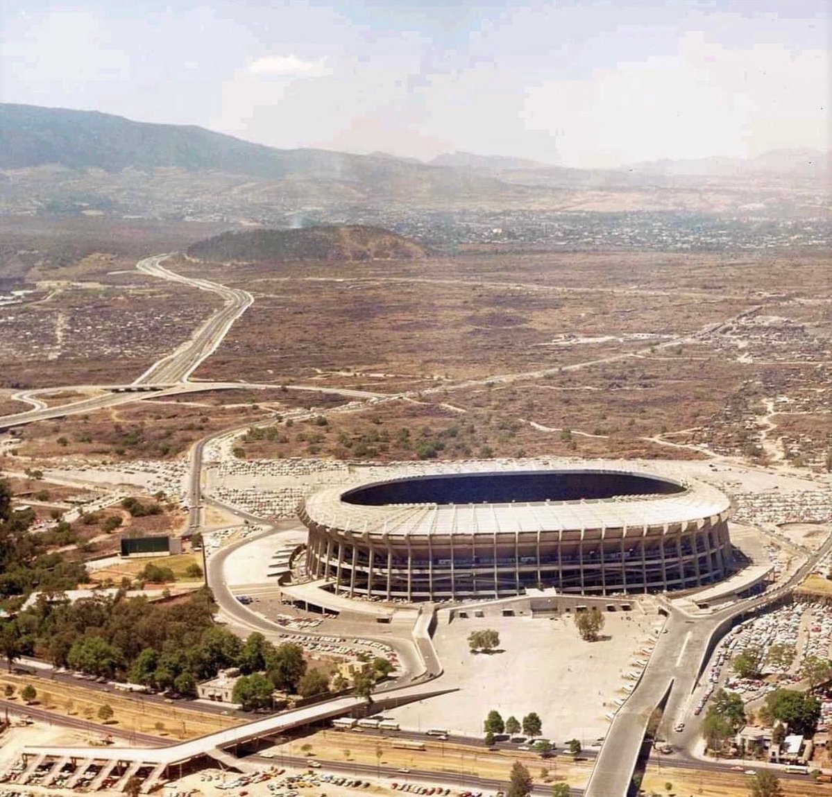 Tlatoani_Cuauhtemoc tweet media