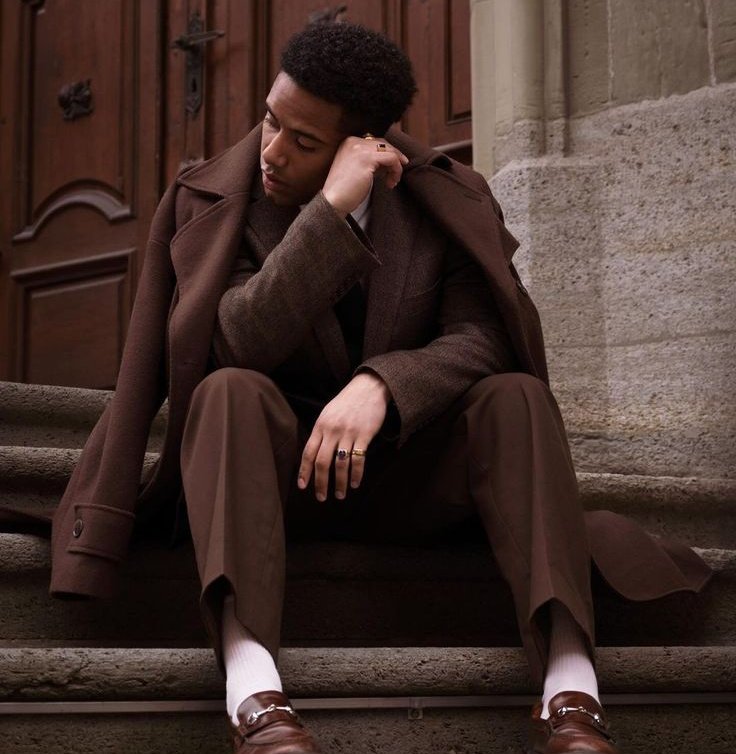 мιleѕ tweet media