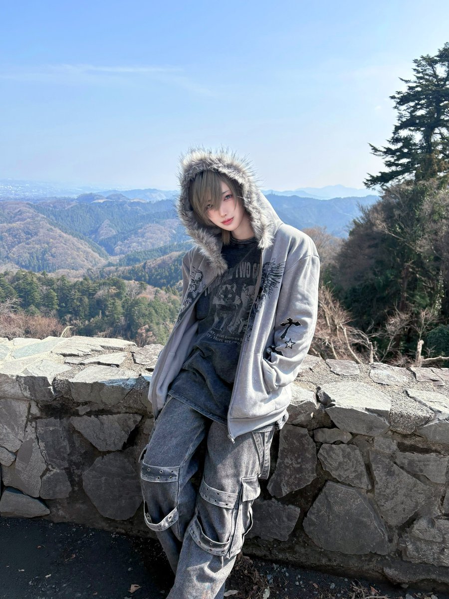 自然が似合わなさすぎる、おはよ〜☀