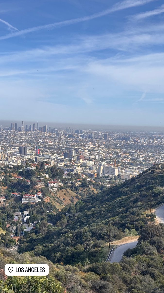 ToCoach06's tweet photo. LA 🇺🇸 

Work in progress ✔️

#california https://t.co/CIkhjMIWzu