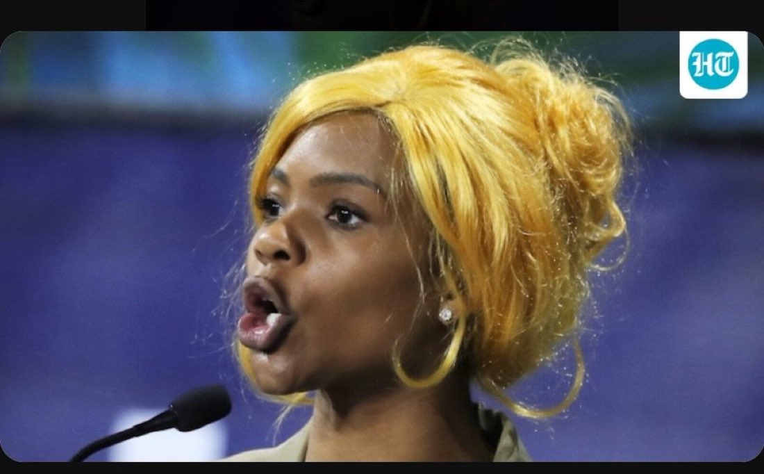 Laura Loomer tweet media