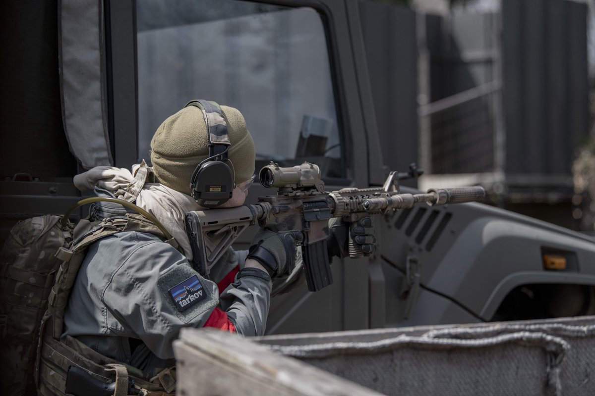 ほねほね tweet media