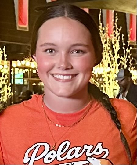 Mankato West Girls Hockey Club tweet media