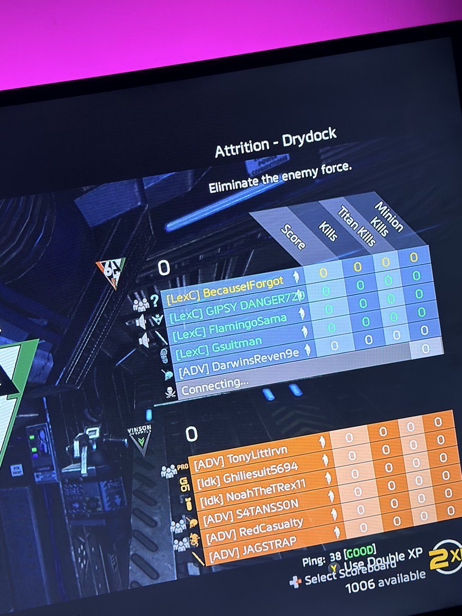 iLexcꨄ tweet media