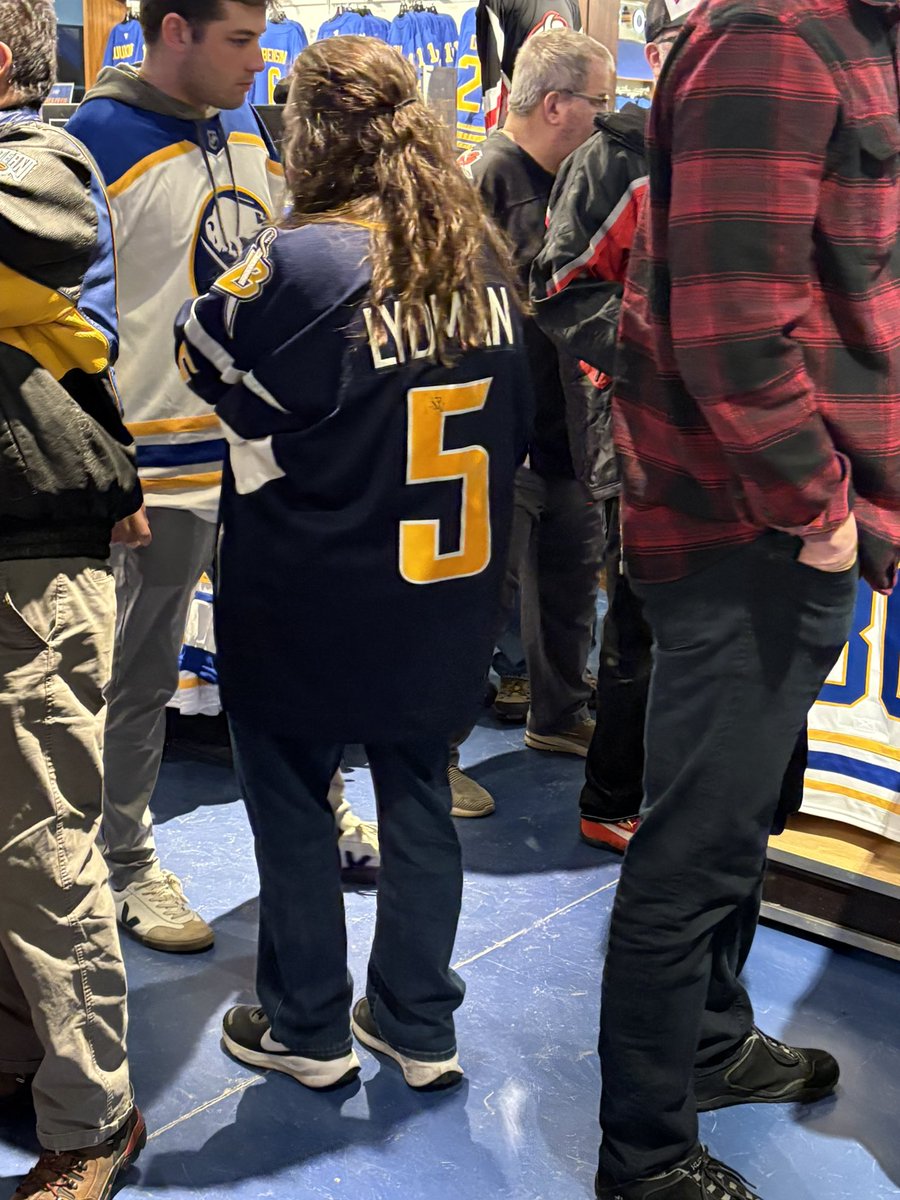 Trevor Rush Hour Hauer🚗 tweet media