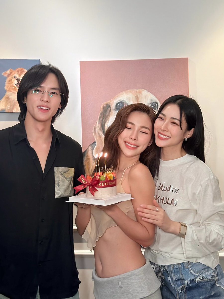 Linglingkwong_Official tweet media