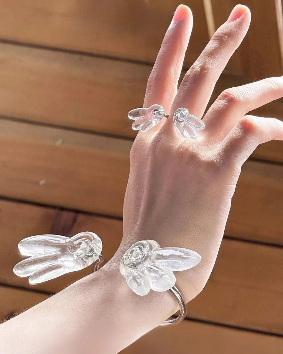 .ᐟ ★ tweet media