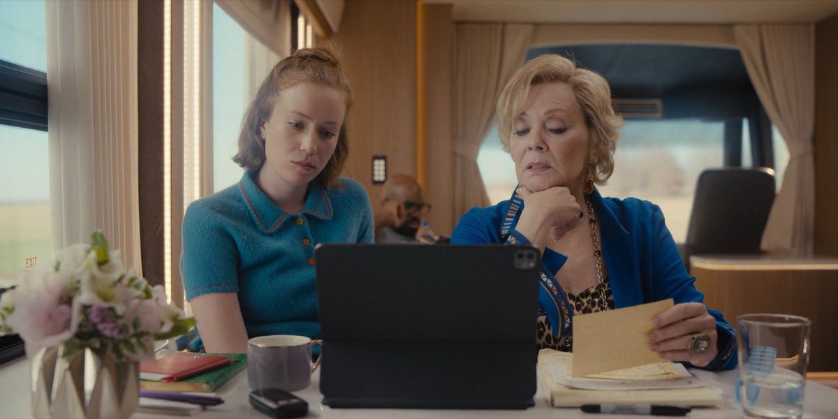 jean smart soup tweet media