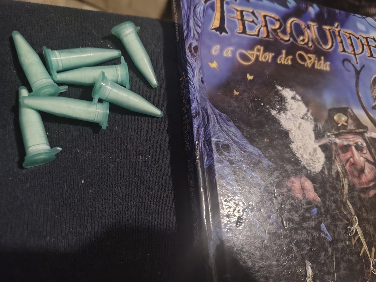 tekador1988 tweet media