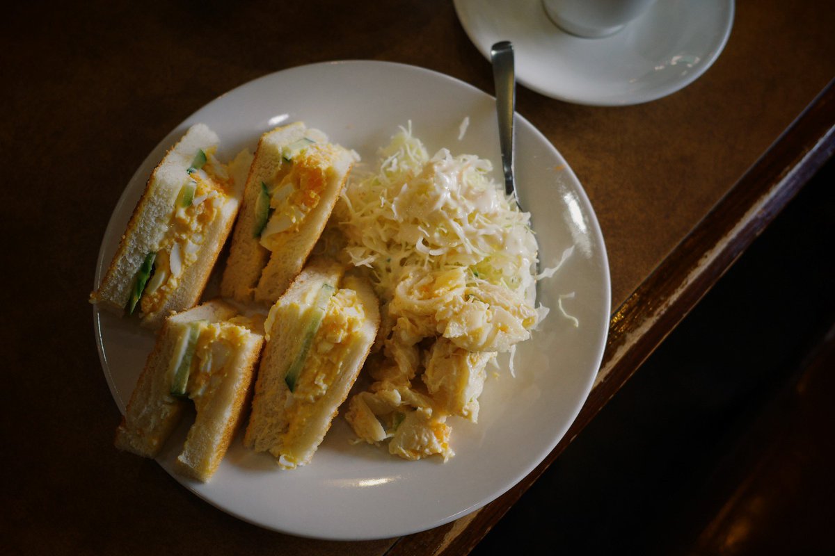 大阪のモーニングはいいなぁ。

#gr4