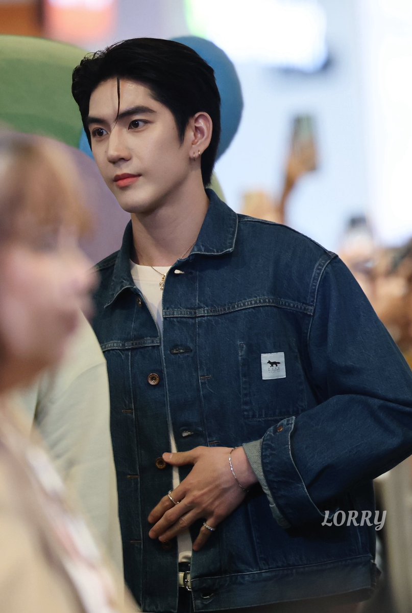 Lorry_jjyp tweet media