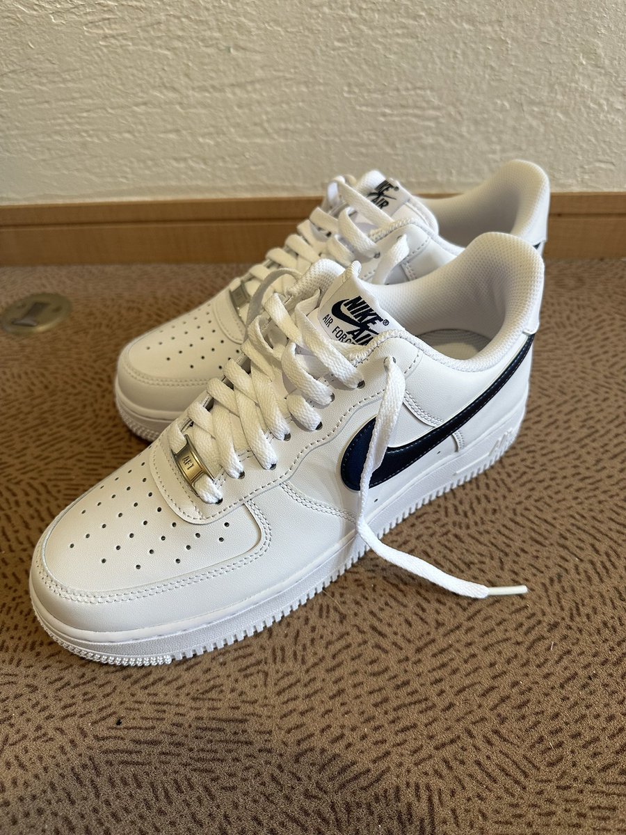 おにゅ〜のスニーカー✨