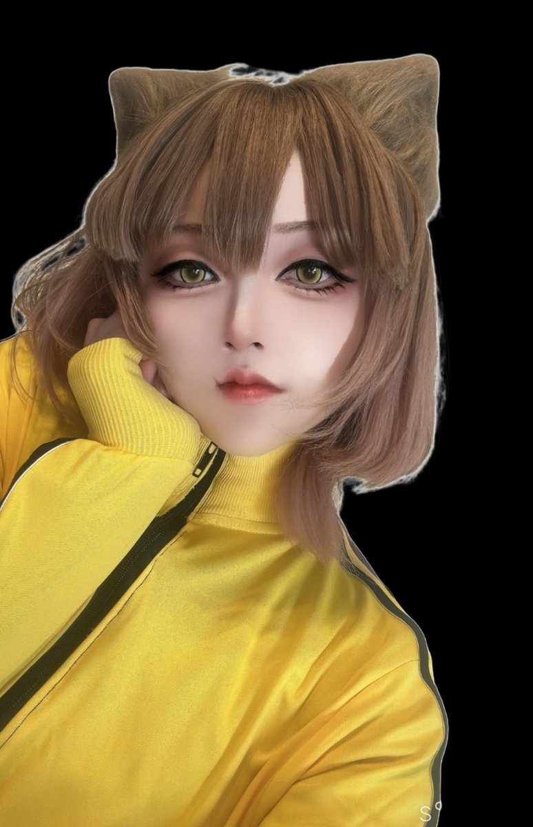 最果てかなで tweet media