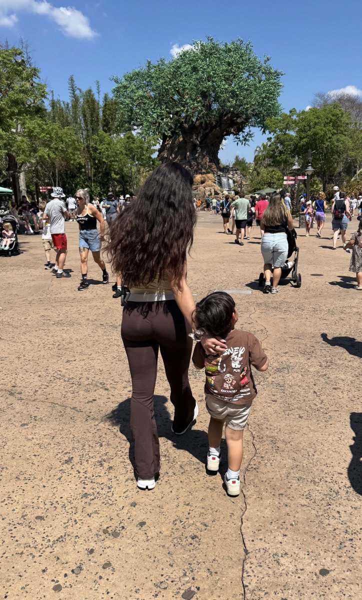 Angeline varona, Esq. tweet media