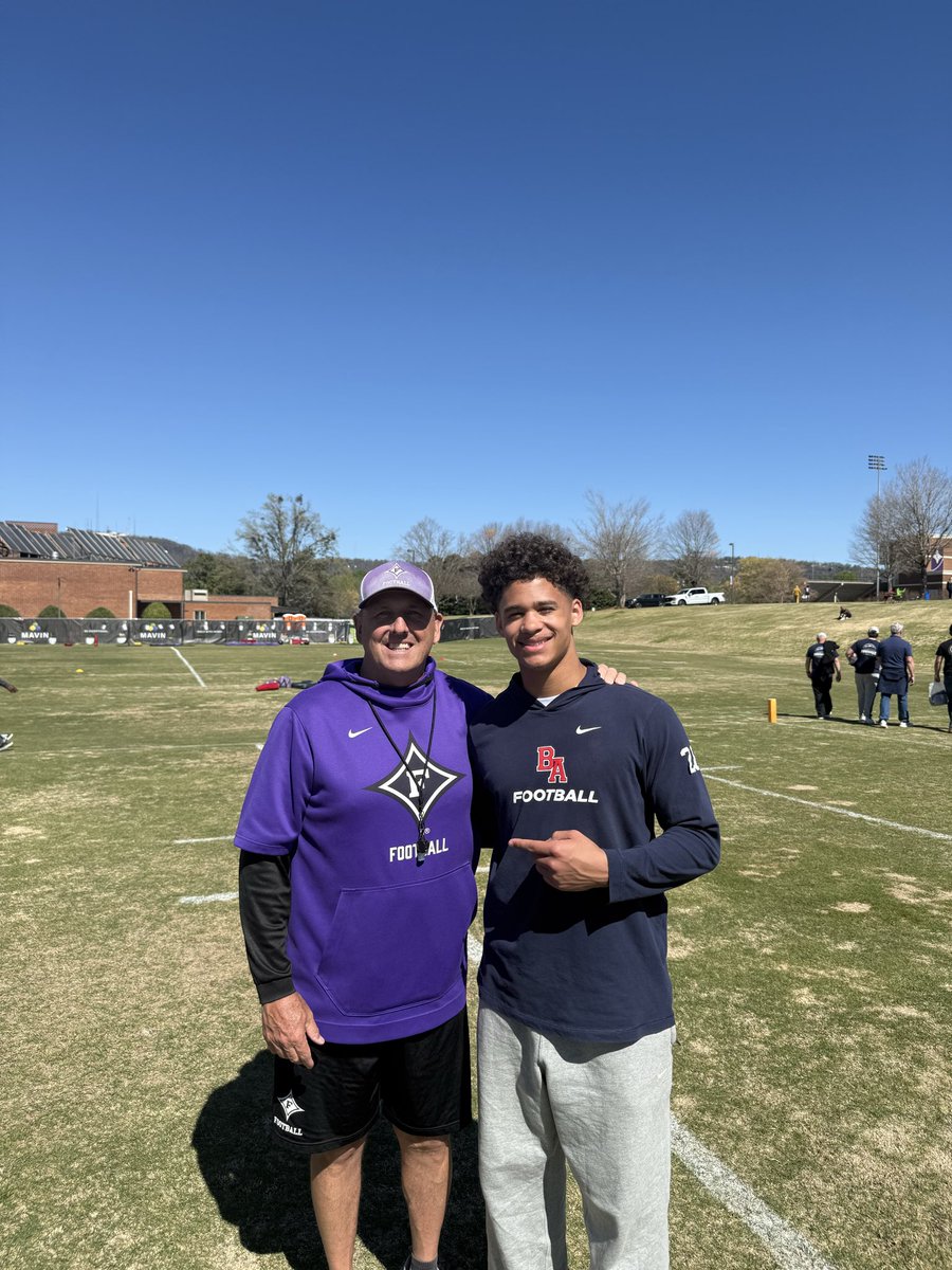 Nick Hunter tweet media