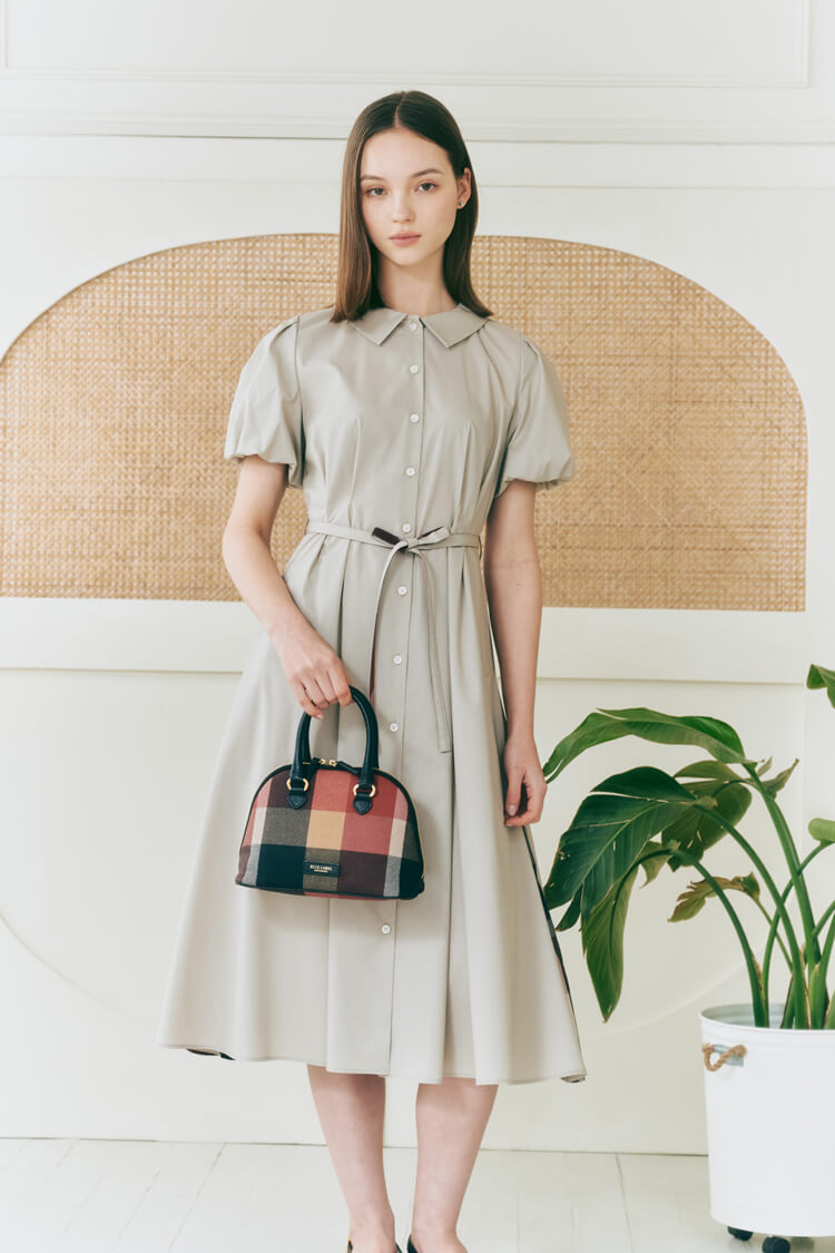 BLUE LABEL CRESTBRIDGE tweet media