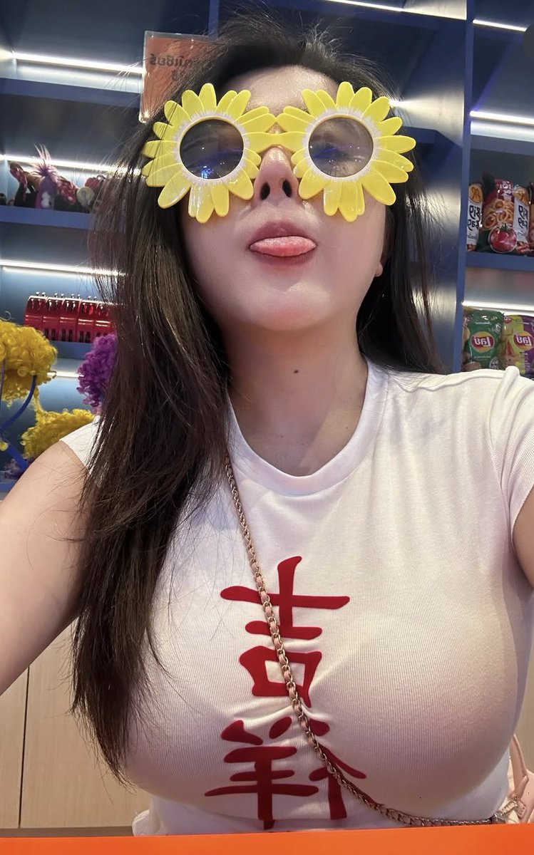 𝗙𝗮𝘆𝗲 𝗔𝗻𝗷𝗲𝗹𝗶𝗻𝗮 tweet media