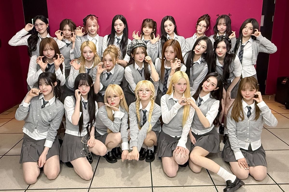 gia is SEEING BTS tweet media