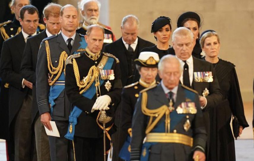 TR G - The Royal Grift tweet media