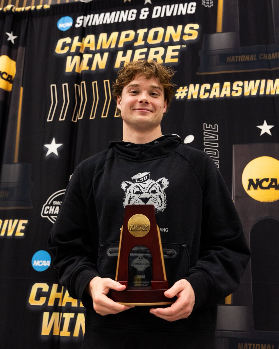 LSU Swimming & Diving tweet media