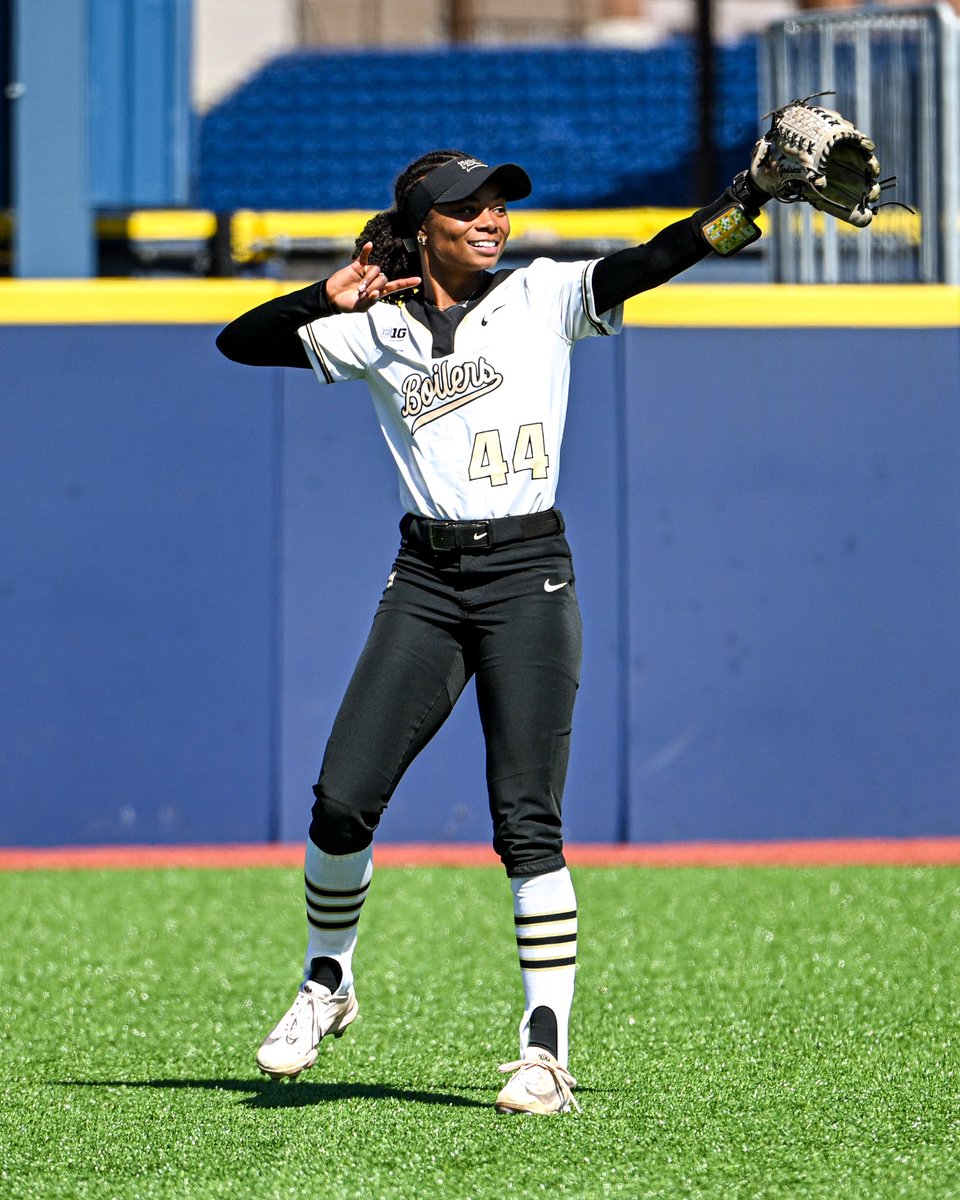 Purdue Softball tweet media