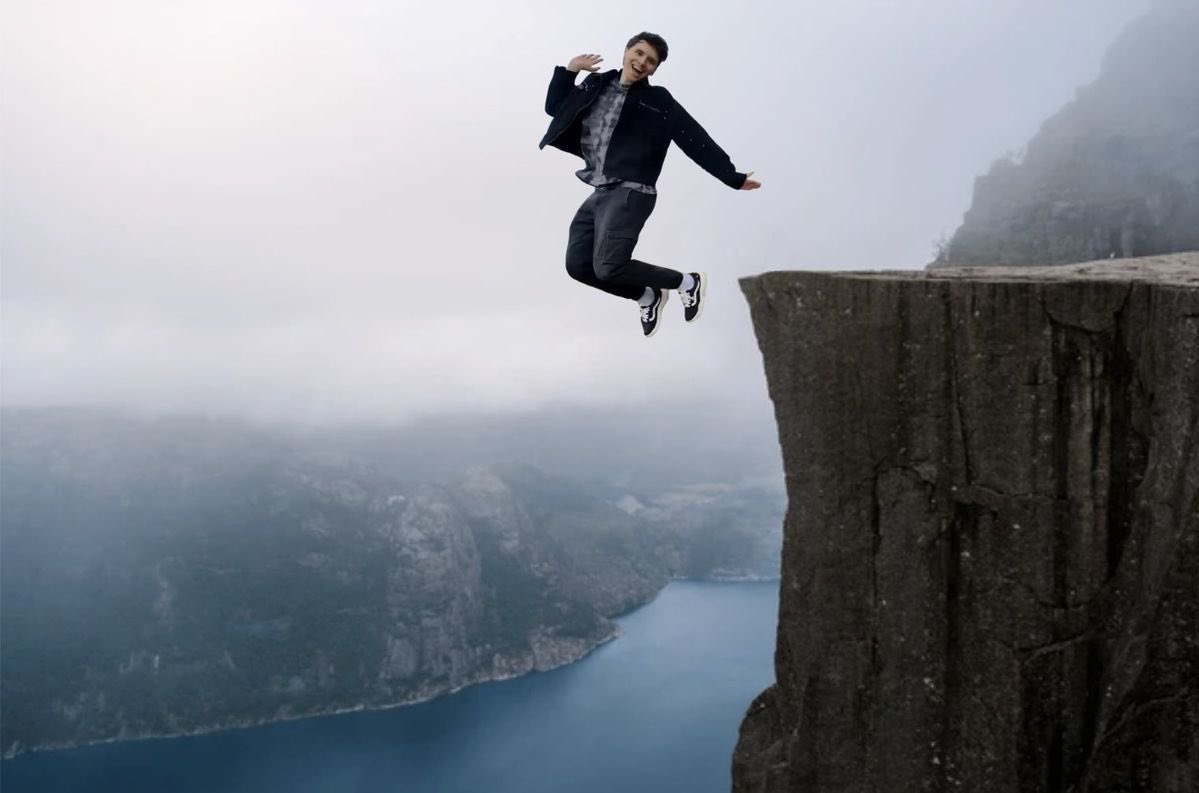 luvso_obie's tweet image. yay it's 3 am 😀 shoutout to daylight savings #fml 
uhm anyways good night &amp;lt;3