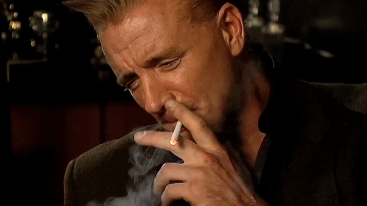 フ ォ リ ス tweet media