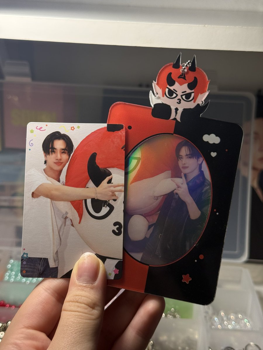 MiilkStore tweet media