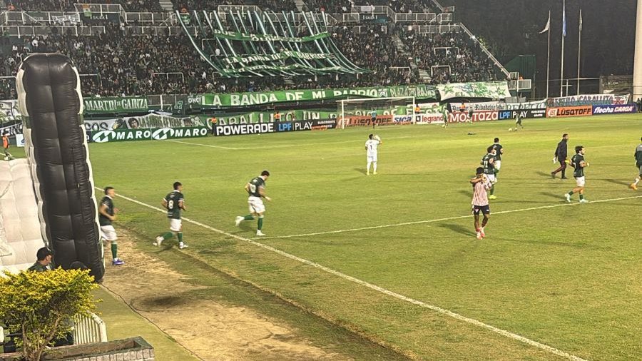 Supervisor de abeja tweet media