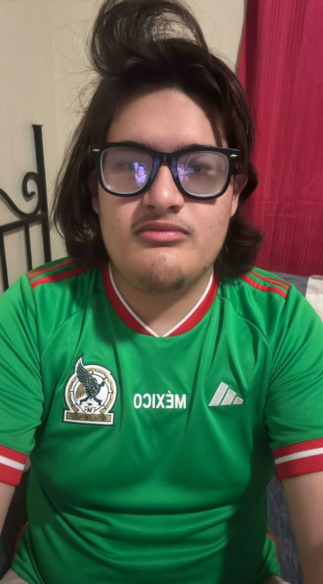 Ivan Adomaitis tweet media