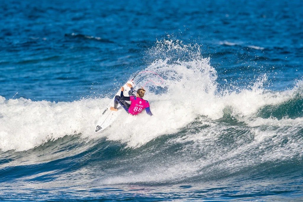 World Surf Intrigue tweet media