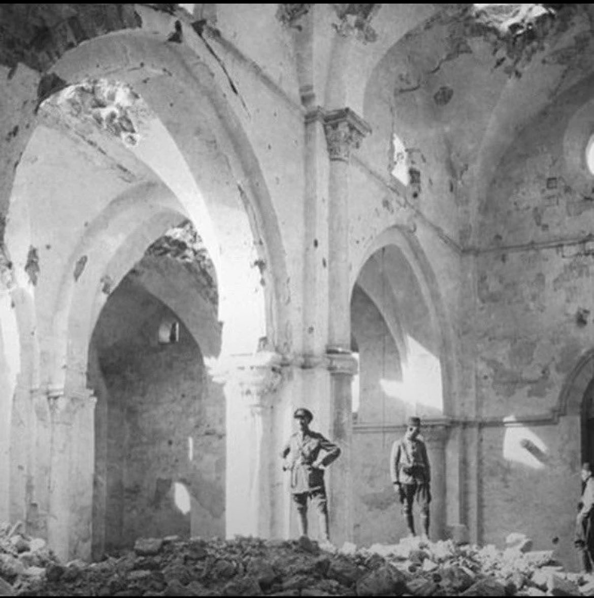 Michael King 🇺🇸🇮🇹🇬🇧 tweet media