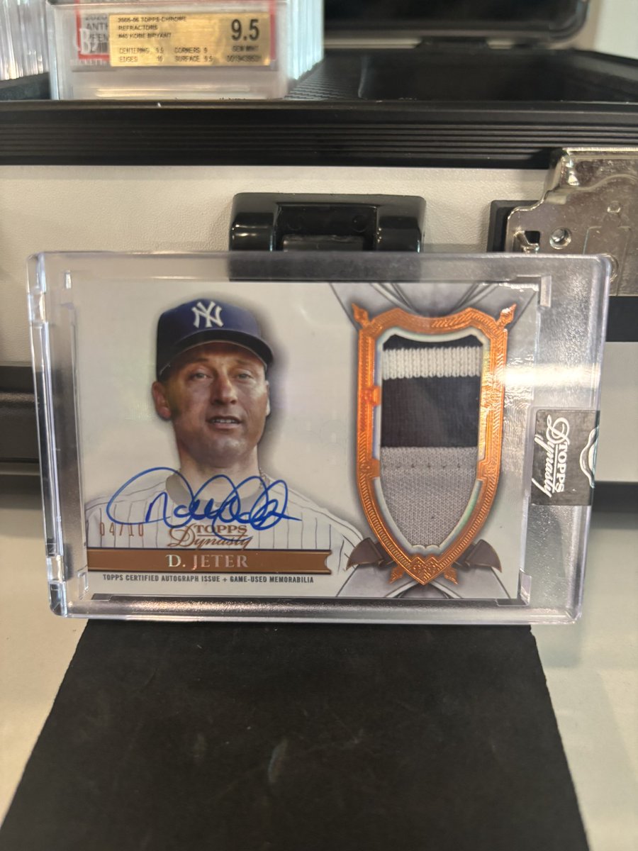 John - RAZZ & CONSIGN 🫡 tweet media