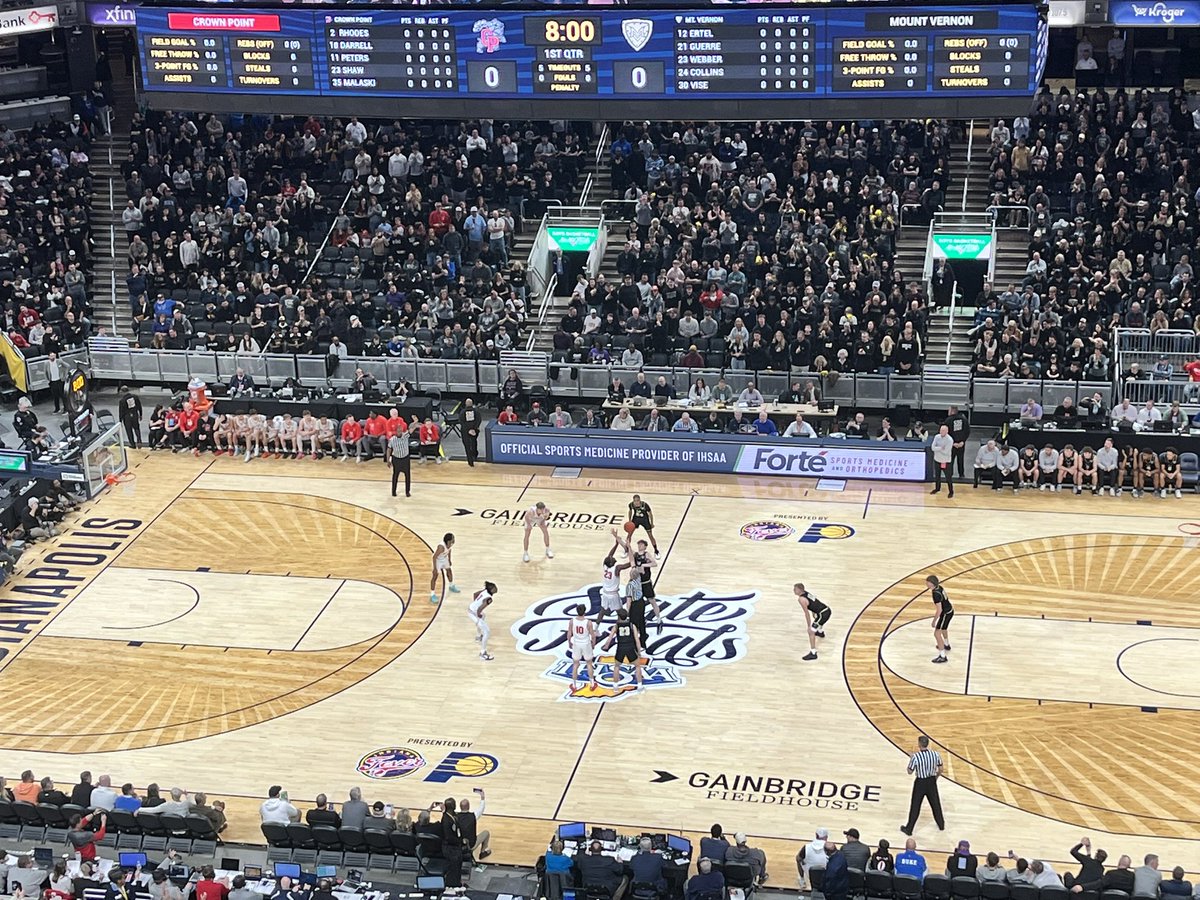 RappoldJim's tweet photo. End of 1 CP up 15-10.
Shaw with 5.
Masson with a dunk. https://t.co/4XcbHI1loV