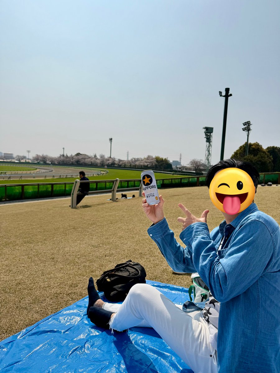 hell&near tweet media