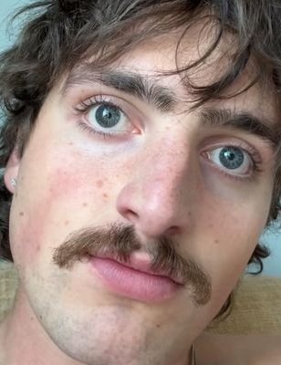 Kaiko's Gouinage da Silva 𓀐𓂸 tweet media