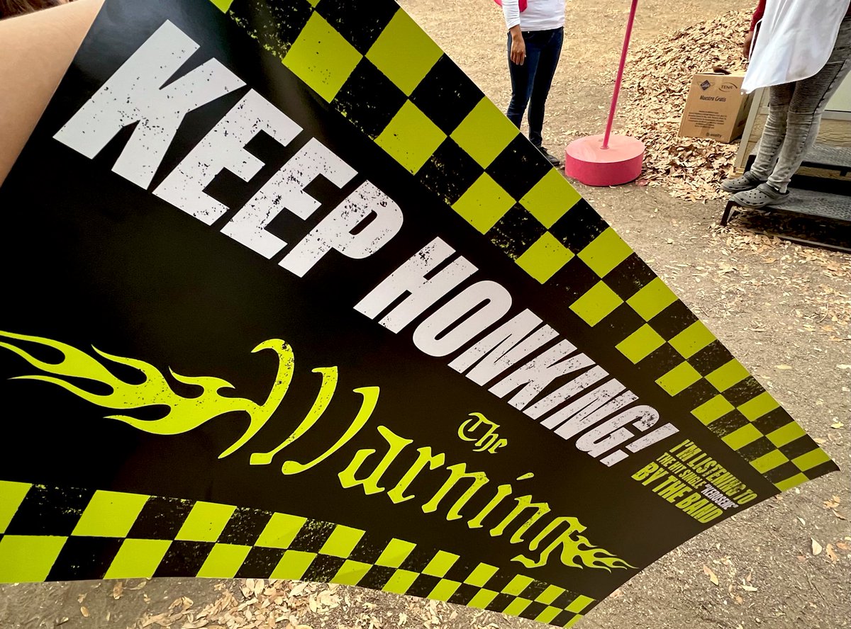 The Warning Stan 🏳️‍🌈 tweet media