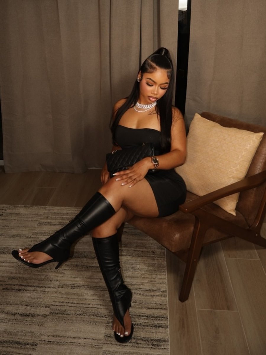 Tatiana Chanell tweet media